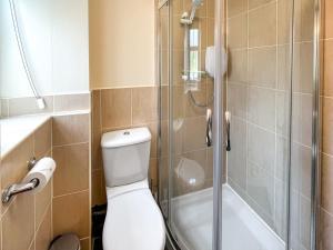 Bilik mandi di Maggies Mews - Uk49739 +13 gambar