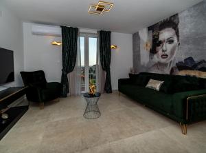 Posedenie v ubytovaní Apartments Sweet Escape