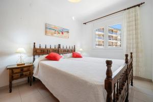 Postel nebo postele na pokoji v ubytování Playa Dorada B106