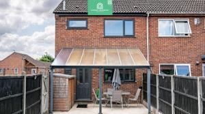 Budova, kde se prázdninový dům nachází