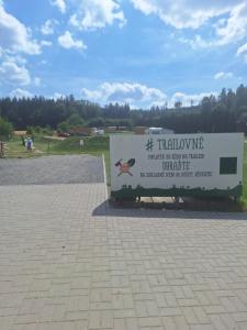 Φωτογραφία από το άλμπουμ του Chata v Jedovnicích u rybníka Olšovec σε Jedovnice