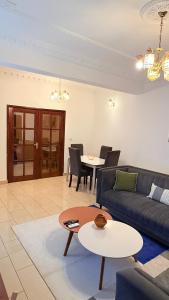 Φωτογραφία από το άλμπουμ του Cozy apartment 2 omnisports σε Γιαουντέ