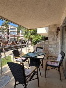 Fotografie z fotogalerie ubytování Teuta Azure Apartment - Blue Horizont Complex, Sveti Stefan v destinaci Pržno