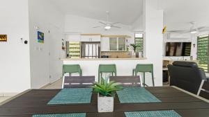 Fotografie z fotogalerie ubytování Sunset Village Oceanview Retreat v destinaci Rincón