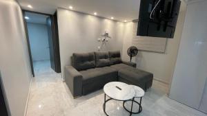 Atpūtas zona naktsmītnē Moderno Apartamento Primer Piso Cerca de Pereira