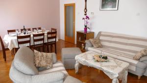 Posezení v ubytování House Helena