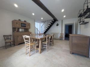 Gallery image of Gîte moderne pour 8 pers, charme au cœur de la nature - FR-1-611-120 in Bricon