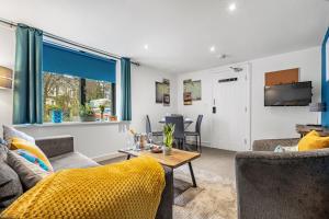 Χώρος καθιστικού στο Bright Jesmond 2BR Apartment Great Location