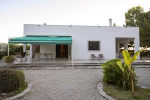 Budova, kde se vila nachází