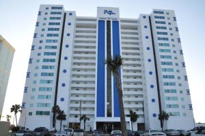 Tòa nhà nơi khách sạn căn hộ tọa lạc