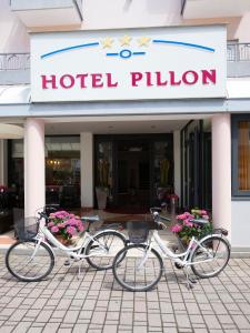 Jízda na kole v ubytování Hotel Pillon nebo okolí