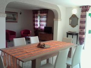 Posezení v ubytování Villa Leilani B&B + 37 fotografií