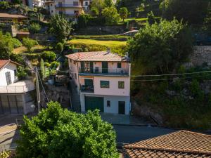Foto dalla galleria di Appartamento Ondina a Nesso