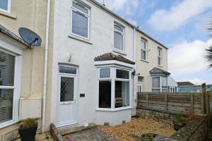 Hoone, kus puhkemaja asub +7 fotot