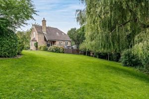 Aed väljaspool majutusasutust Throop House Cottage - Bournemouth