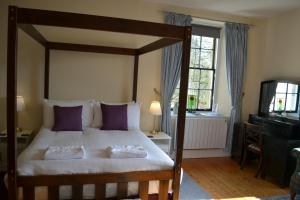 Postel nebo postele na pokoji v ubytování Cuil-An-Daraich Guest House