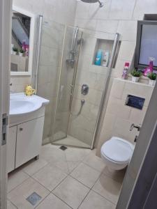 Gallery image of ZEHAVI Guest House in Lahavot HaBashan