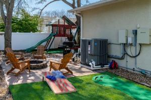 Gallery image of 6BR Heated Pool + Spa, Gym+ Peloton, Theater, GameRoom in Tampa