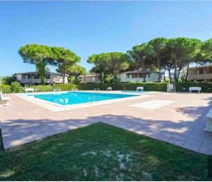 Πισίνα στο ή κοντά στο Appartamento ariete piscina e parcheggio