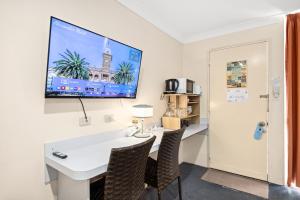 TV a/nebo společenská místnost v ubytování Alexander Motel