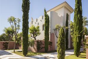 Vonkajšia záhrada v ubytovaní Anantara Villa Padierna Palace Benahavís Marbella Resort - A Leading Hotel of the World