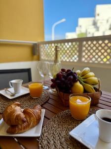 Φαγητό σε αυτό το διαμέρισμα ή κάπου εκεί κοντά