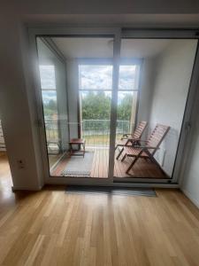 Μπαλκόνι ή βεράντα στο Spacious Apartment