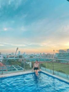 Bazén v ubytování Phuong Tran Apartment and Hotel nebo v jeho okolí