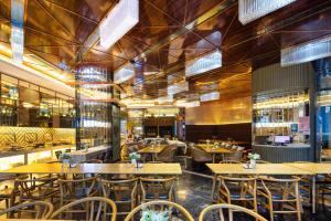 深圳中天美景大酒店(宝安国际机场西乡地铁站店)餐厅或其他用餐的地方