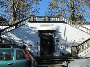 The building in which Az apartmant is located