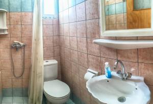 A bathroom at Hotel Helena