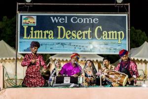 入住Limra Desert Camp的客人