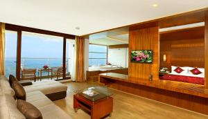 Posezení v ubytování Amber Dale Luxury Hotel & Spa, Munnar