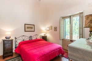A bed or beds in a room at Etna B&B La casa di Pippinitto