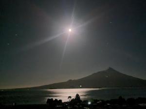 Φωτογραφία από το άλμπουμ του Cabaña con vista panorámica inigualable al lago Llanquihue y volcán Osorno σε La Ensenada +35 φωτογραφίες