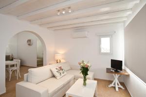TV a/nebo společenská místnost v ubytování Sea Wind Apartments