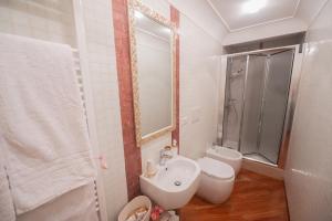 Koupelna v ubytování B&B Ai Due Santi
