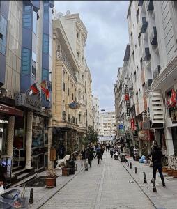 Επισκέπτες που μένουν στο Grand Dilara Hotel