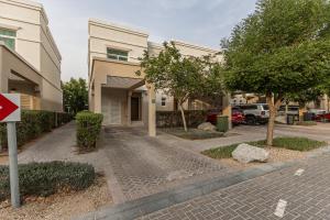 Gallery image of 2 Bed room Villa - Al Ghadeer in Ghantoot