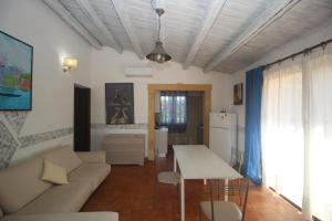 Gallery image of Aranceto Hotel in Arenella