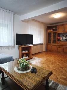 Μια τηλεόραση ή/και κέντρο ψυχαγωγίας στο Malta