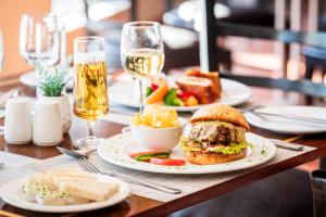 Φωτογραφία από το άλμπουμ του Protea Hotel by Marriott Ondangwa στην Ondangwa +22 φωτογραφίες