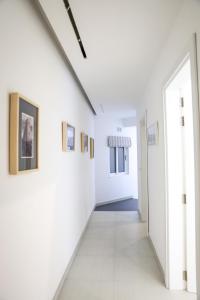 Kép Gorgeous 2BR Gozo Apt with private balcony & Pool by 360 Estates szállásáról Żebbuġban a galériában