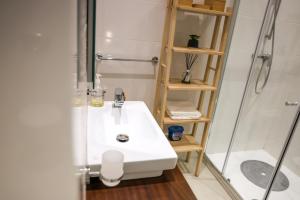A bathroom at Gorgeous 2BR Gozo Apt with private balcony & Pool by 360 Estates