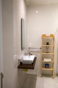 A bathroom at Gorgeous 2BR Gozo Apt with private balcony & Pool by 360 Estates