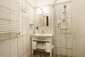 Phòng tắm tại Villa La Pierre
