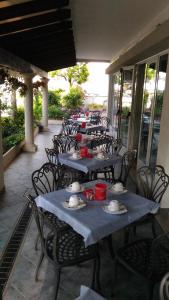 Restoran ili neka druga zalogajnica u objektu Hotel Meublè Villa Patrizia