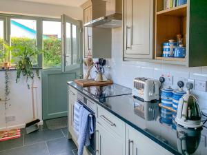Gallery image of Treplevna - 28295 in Lower Boscaswell