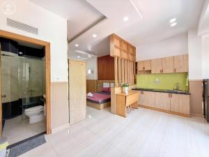 Kuchyň nebo kuchyňský kout v ubytování Nova Hotel Vũng Tàu