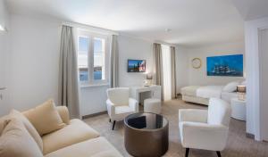 TV i/ili zabavni centar u objektu Aminess Younique Bellevue Hotel Još 37 fotografija